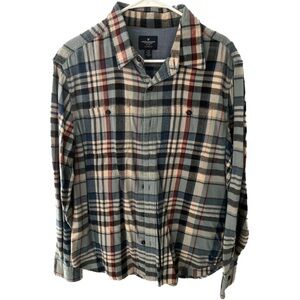 American Eagle Outfitters Men’s Classic Fit Flannel